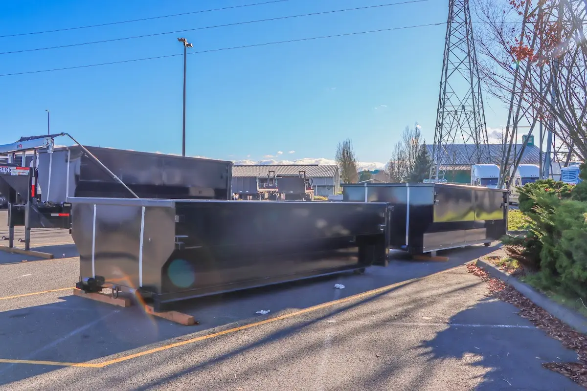 Professional dumpster rental and junk removal service in Marengo